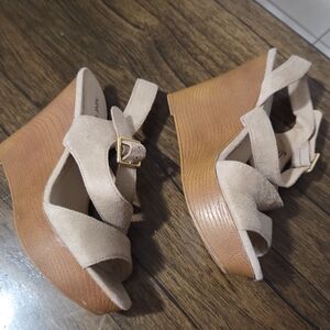 Nine West Tan Wedge Sandals